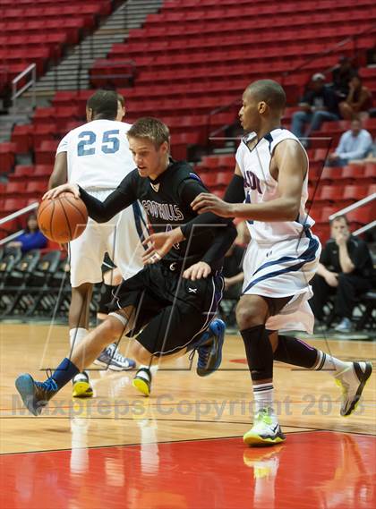 Thumbnail 1 in Foothills Christian vs Horizon (CIF SDS D5 Final) photogallery.