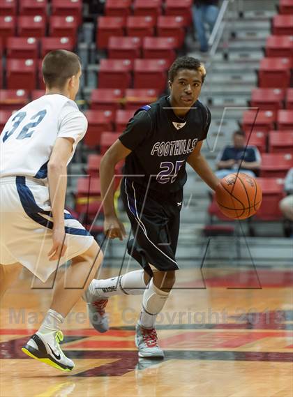 Thumbnail 1 in Foothills Christian vs Horizon (CIF SDS D5 Final) photogallery.