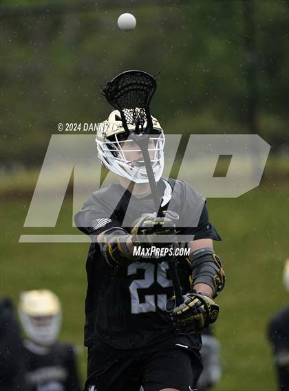 Thumbnail 2 in Freedom vs. Oakton photogallery.