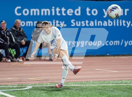 Thumbnail 2 in Carmel vs. Hamilton Southeastern (IHSAA 3A State Final) photogallery.