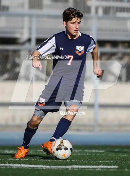 Thumbnail 3 in Chaminade vs Loyola photogallery.