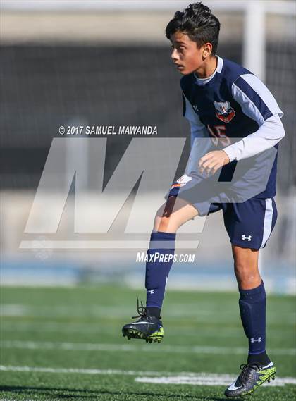 Thumbnail 3 in Chaminade vs Loyola photogallery.