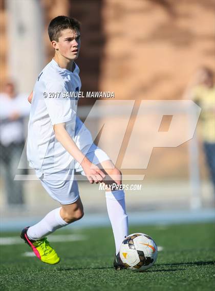 Thumbnail 3 in Chaminade vs Loyola photogallery.