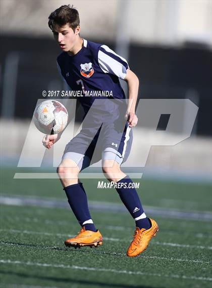 Thumbnail 1 in Chaminade vs Loyola photogallery.