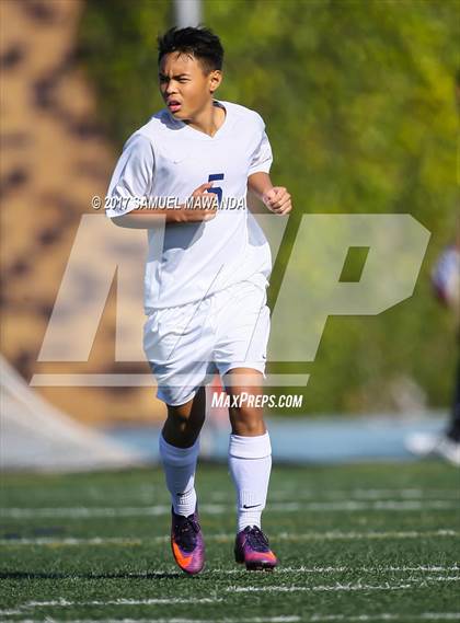 Thumbnail 2 in Chaminade vs Loyola photogallery.