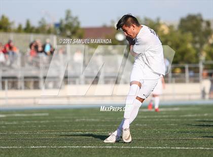 Thumbnail 3 in Chaminade vs Loyola photogallery.