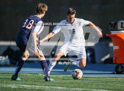Thumbnail 2 in Chaminade vs Loyola photogallery.