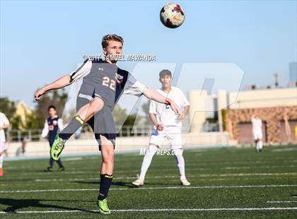 Thumbnail 2 in Chaminade vs Loyola photogallery.