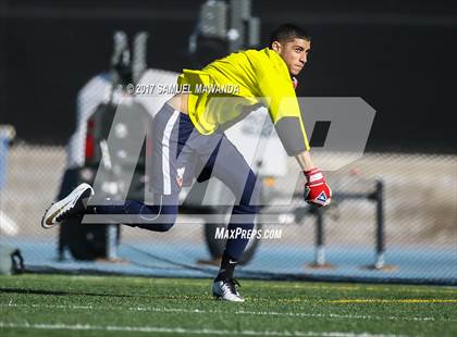 Thumbnail 3 in Chaminade vs Loyola photogallery.