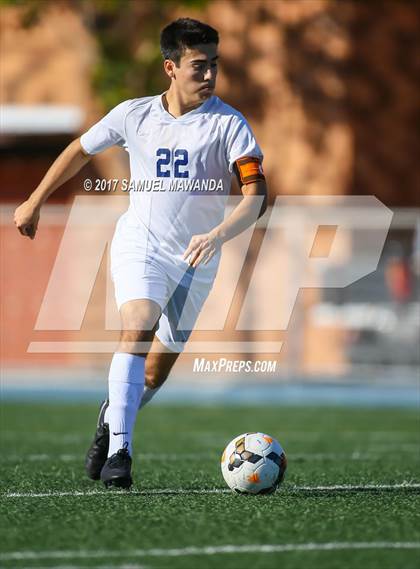 Thumbnail 2 in Chaminade vs Loyola photogallery.