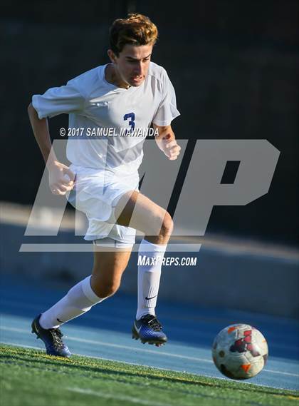 Thumbnail 1 in Chaminade vs Loyola photogallery.
