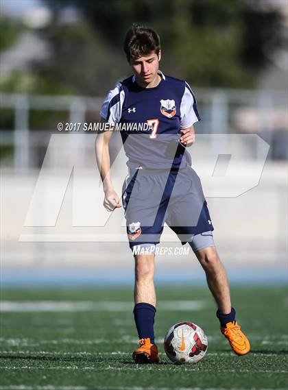 Thumbnail 3 in Chaminade vs Loyola photogallery.