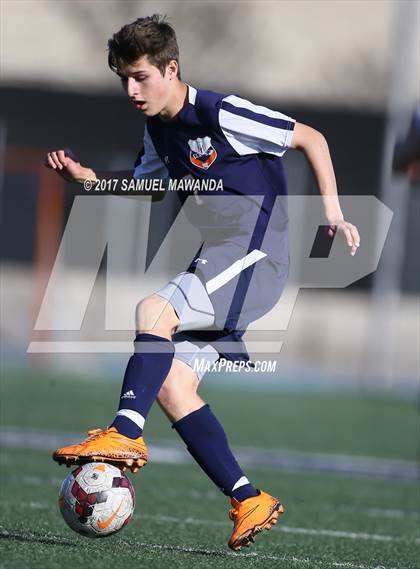 Thumbnail 2 in Chaminade vs Loyola photogallery.