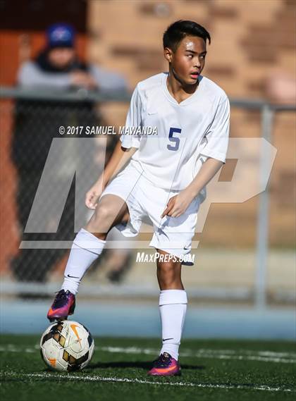 Thumbnail 1 in Chaminade vs Loyola photogallery.