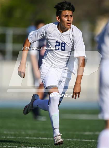Thumbnail 2 in Chaminade vs Loyola photogallery.