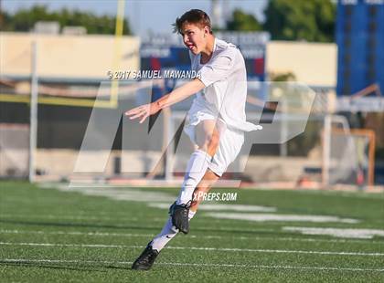 Thumbnail 3 in Chaminade vs Loyola photogallery.