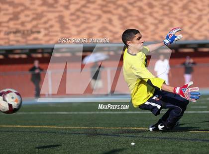 Thumbnail 2 in Chaminade vs Loyola photogallery.