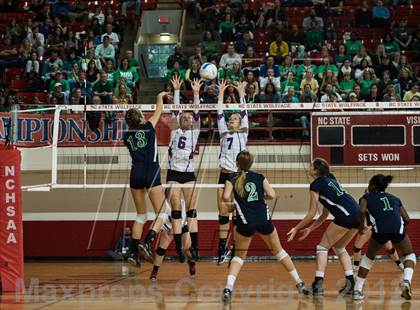 Thumbnail 2 in Ardrey Kell vs. Leesville Road (NCHSAA 4A Final) photogallery.
