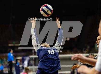 Thumbnail 2 in Mullen vs Cheyenne Mountain (CHSAA 4A Round 1) photogallery.