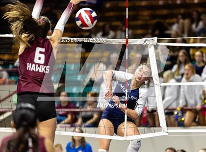 Thumbnail 2 in Mullen vs Cheyenne Mountain (CHSAA 4A Round 1) photogallery.
