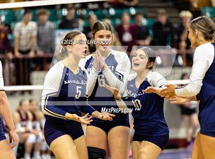 Thumbnail 1 in Mullen vs Cheyenne Mountain (CHSAA 4A Round 1) photogallery.