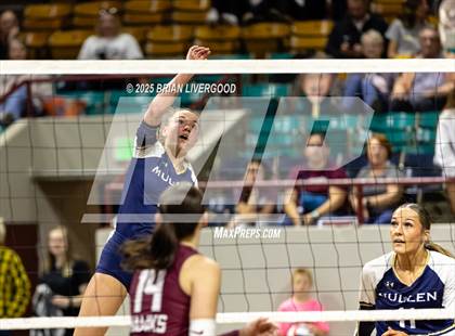 Thumbnail 3 in Mullen vs Cheyenne Mountain (CHSAA 4A Round 1) photogallery.
