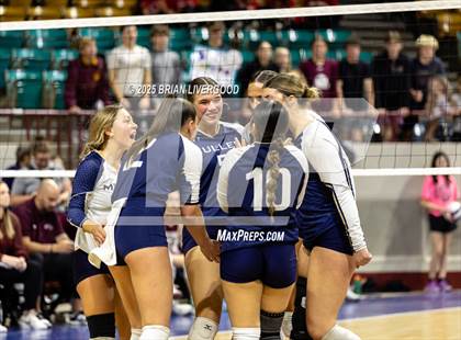 Thumbnail 1 in Mullen vs Cheyenne Mountain (CHSAA 4A Round 1) photogallery.