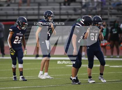 Thumbnail 1 in Cuero @ Wimberley photogallery.