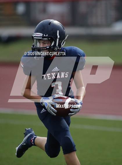 Thumbnail 1 in Cuero @ Wimberley photogallery.