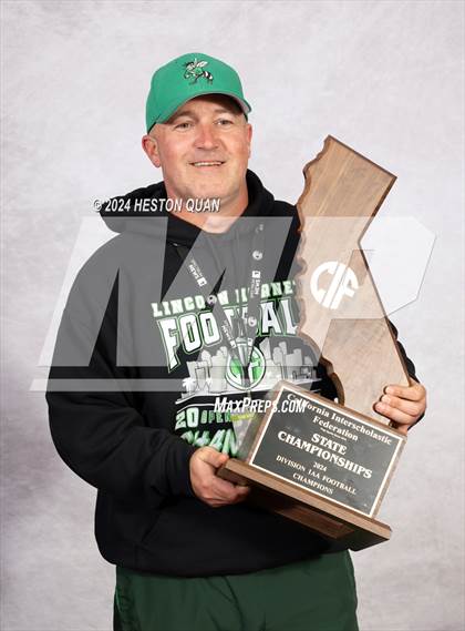 Thumbnail 3 in Lincoln (CIF State D1AA Champions) photogallery.