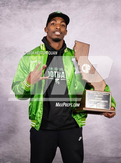 Thumbnail 3 in Lincoln (CIF State D1AA Champions) photogallery.