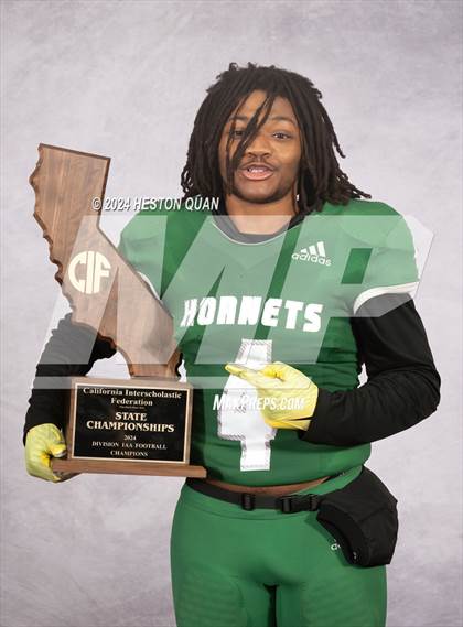 Thumbnail 3 in Lincoln (CIF State D1AA Champions) photogallery.