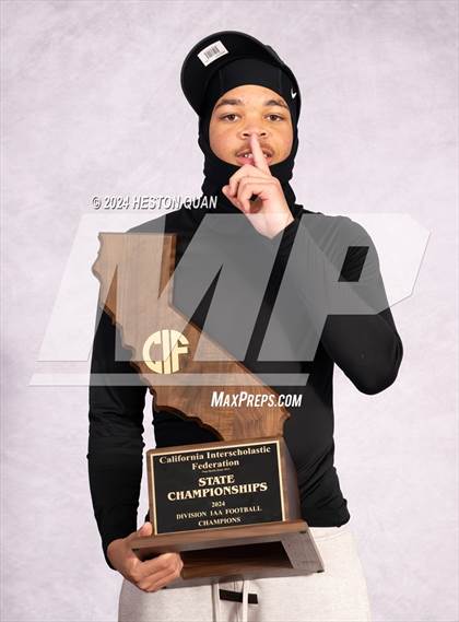 Thumbnail 2 in Lincoln (CIF State D1AA Champions) photogallery.
