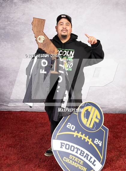 Thumbnail 2 in Lincoln (CIF State D1AA Champions) photogallery.