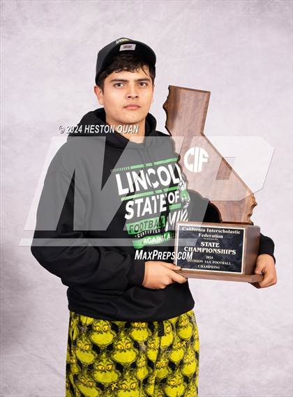 Thumbnail 1 in Lincoln (CIF State D1AA Champions) photogallery.