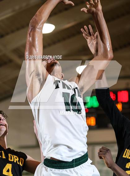 Thumbnail 1 in Del Oro @ Monterey Trail photogallery.