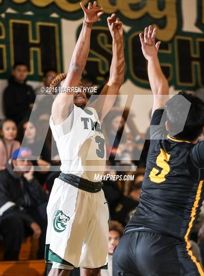 Thumbnail 1 in Del Oro @ Monterey Trail photogallery.
