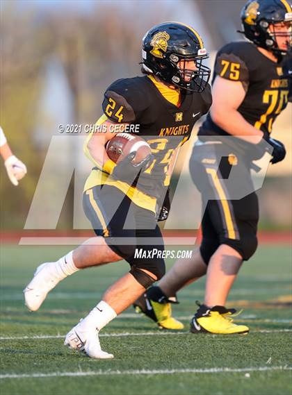 Thumbnail 2 in Fairport @ McQuaid Jesuit photogallery.