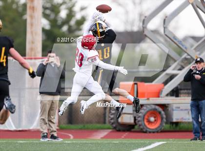 Thumbnail 2 in Fairport @ McQuaid Jesuit photogallery.
