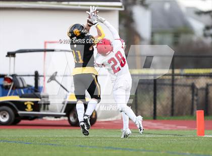 Thumbnail 3 in Fairport @ McQuaid Jesuit photogallery.