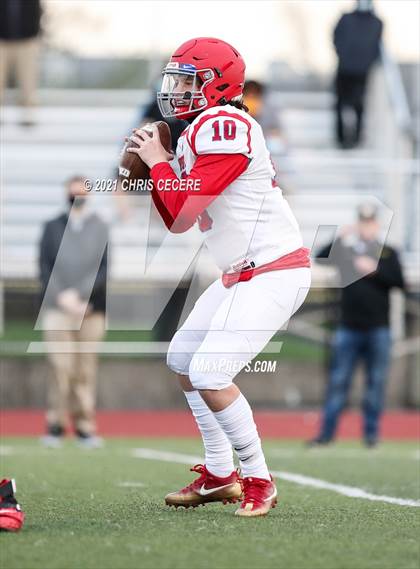 Thumbnail 3 in Fairport @ McQuaid Jesuit photogallery.