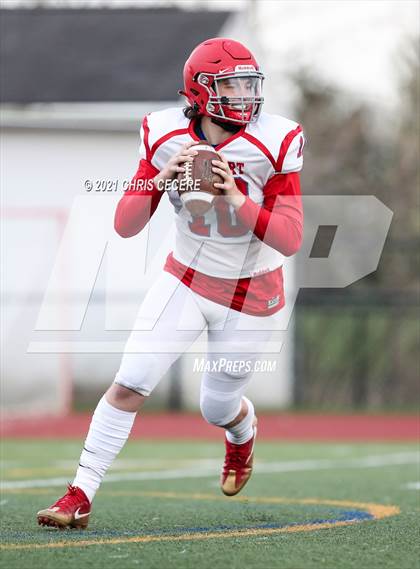 Thumbnail 1 in Fairport @ McQuaid Jesuit photogallery.