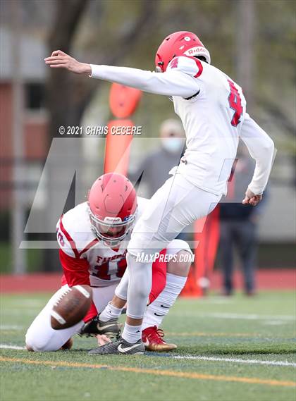 Thumbnail 1 in Fairport @ McQuaid Jesuit photogallery.
