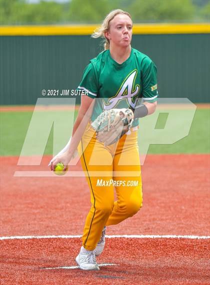 Thumbnail 1 in East Bernard vs Little River Academy (UIL 3A Regional Semifinal Playoff) photogallery.
