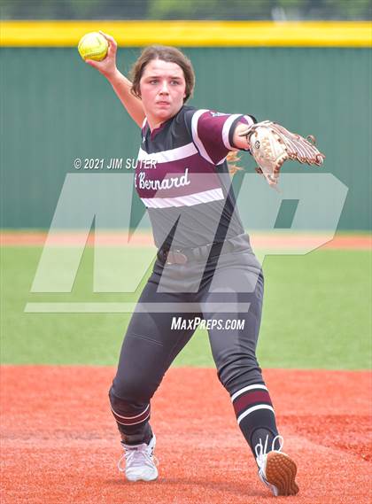 Thumbnail 1 in East Bernard vs Little River Academy (UIL 3A Regional Semifinal Playoff) photogallery.