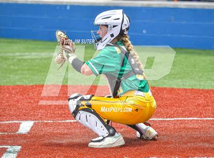 Thumbnail 1 in East Bernard vs Little River Academy (UIL 3A Regional Semifinal Playoff) photogallery.