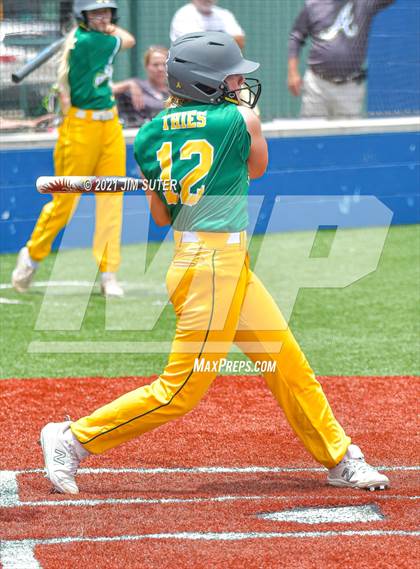 Thumbnail 1 in East Bernard vs Little River Academy (UIL 3A Regional Semifinal Playoff) photogallery.