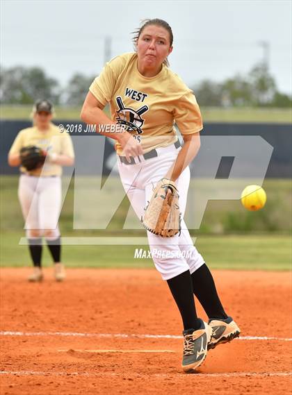 Thumbnail 2 in East vs. West (Pasco County All-Stars) photogallery.