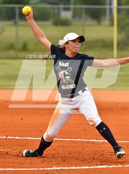 Thumbnail 1 in East vs. West (Pasco County All-Stars) photogallery.