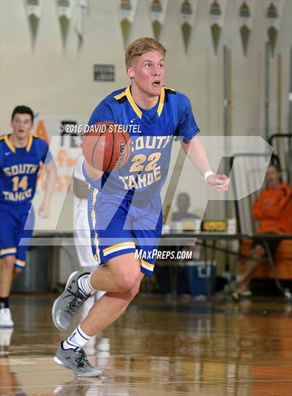 Thumbnail 3 in South Tahoe vs. Foothill (Hoops 4 the Human Fund) photogallery.